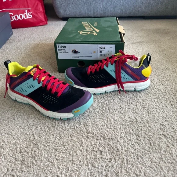 Danner Women's Trail 2650 topo designs collaboration - Picture 2 of 4